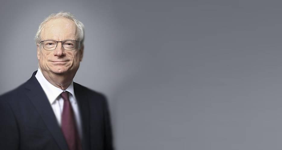 Hire Lord Chris Smith Speaker Agent Contact Details